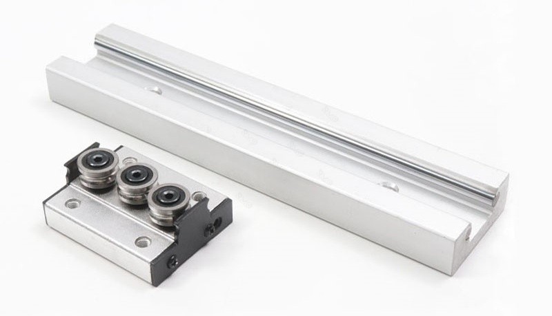 SGB15-3 3-wheel guide rail slider